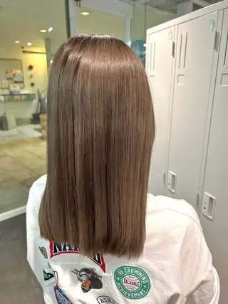 セミロング Ⅲ_en hair所属・寺澤 歩佳のヘアスタイル