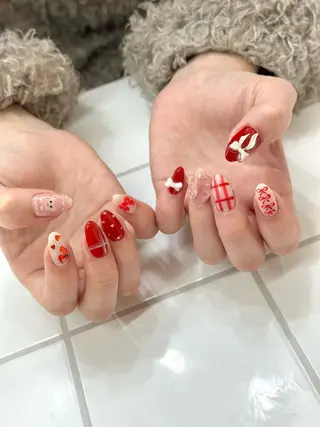 ネイル Elegancia. Hiromiのネイルデザイン