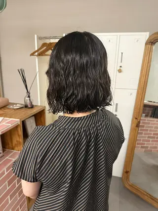 ショート パーマ ヘアアレンジ ハイトーン mamiのヘアスタイル