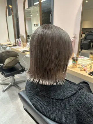 ショート カラー 透明感カラー🩵 レイヤーカット/韓国のヘアスタイル