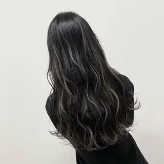 ロング カラー marshu  梅田店所属・髪質改善 透明感×韓国風のヘアスタイル
