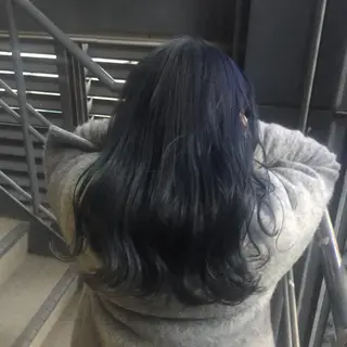 ミディアム カラー ホワイト&レイヤーカ ットエクステ長畠俊輔のヘアスタイル