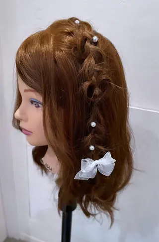 セミロング ヘアアレンジ アイブロウ🎀 ヘアメ🎀みくの眉毛・アイブロウイメージ