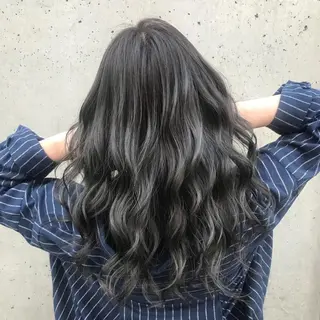 セミロング Toiro 中目黒のヘアスタイル