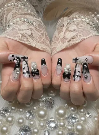 ネイル 24時間営業 UNABOMBAのネイルデザイン