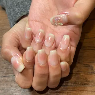 ネイル HENRIETTA NAILSALONのネイルデザイン