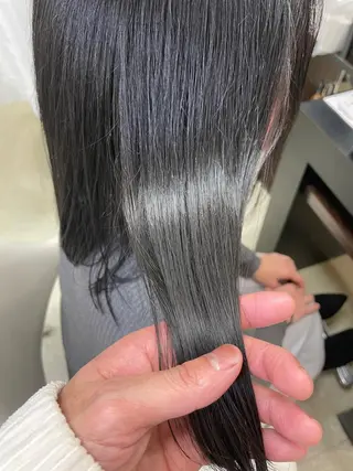 セミロング le. pidorgeのヘアスタイル