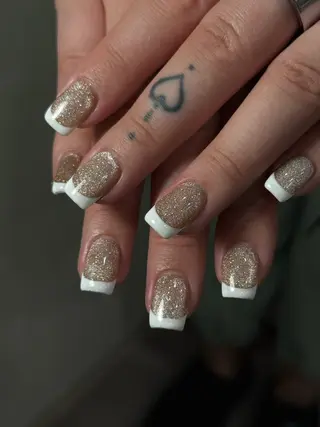 ネイル neouv所属・NEOUV_ mikuのネイルデザイン