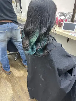 セミロング カラー ヒカ/外国人風 デザインカラーのヘアスタイル