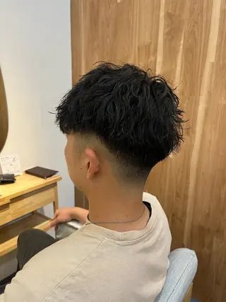 パーマ メンズ 海江田 しずかのヘアスタイル