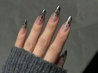 ネイル Merci Nail Salon所属・あ やのネイルデザイン