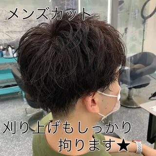 ショート パーマ 小沼 正悟のヘアスタイル