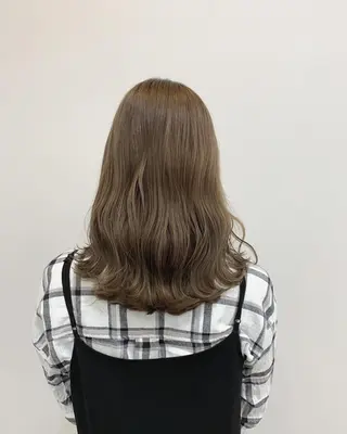 ミディアム カラー レイヤー×縮毛矯正 深見 拓のヘアスタイル