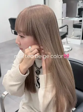 ロング ブリーチ透明感 mikaのヘアスタイル