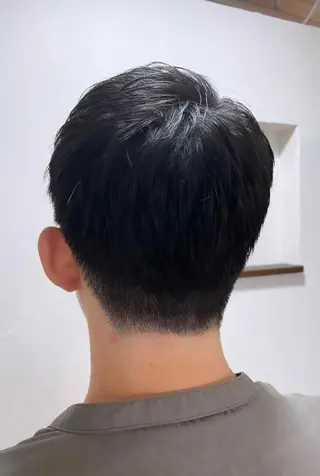 メンズ 🦋透明感 艶カラー Rie🦋のヘアスタイル