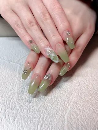 ネイル Rainbow Nailのネイルデザイン