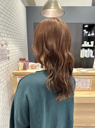 セミロング カラー もえ 透明感カラーのヘアスタイル