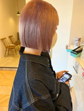 ショート カラー LUVISM Ayakaのヘアスタイル