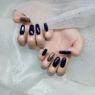 ネイル 金井 奈々のネイルデザイン