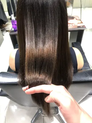 ロング カラー パーマ ヘアアレンジ 【似合うが見つかる】 Hanaのヘアスタイル