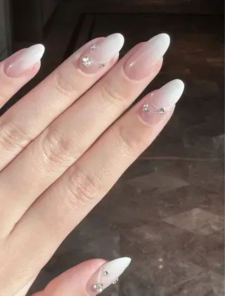 ネイル H&B 楊のネイルデザイン