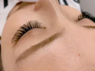 マツエク・マツパ eye&nail salon eclat所属・eclat Saoriのマツエク・マツパデザイン