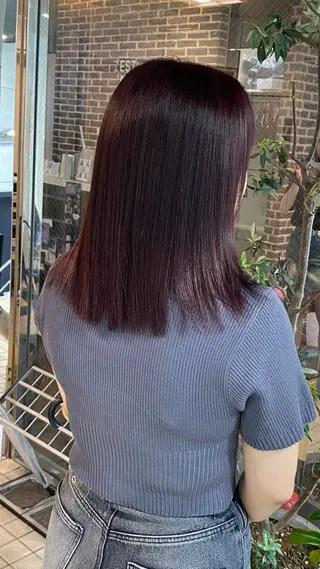 カラー アキト🌙カラー特化 /艶髪ハイトーンのヘアスタイル