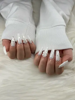 ネイル 87NAIL STUDIO所属・87 NAILSTUDIOのネイルデザイン
