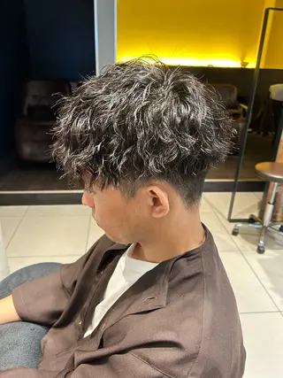 パーマ メンズ メンズパーマは私一択 佐藤有紀のヘアスタイル