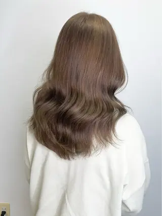 セミロング カラー ヘアアレンジ maoブリーチ無し 似合わせカラーのヘアスタイル