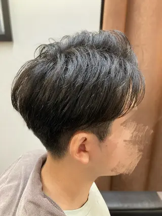 ショート メンズ 徒歩3分ビジネスマン カット👦🏻うしだのヘアスタイル