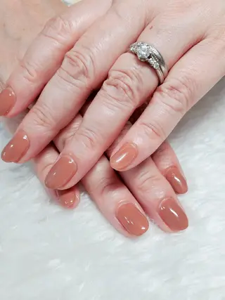 ネイル ネイルサロンベルティ .ひとみのネイルデザイン