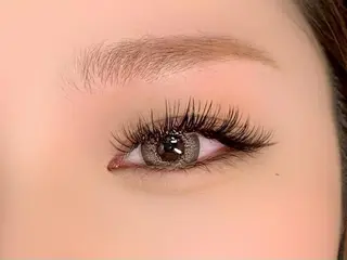 マツエク・マツパ ♡SNSで大バズり♡ コリアン羽エクステ◎のヘアスタイル