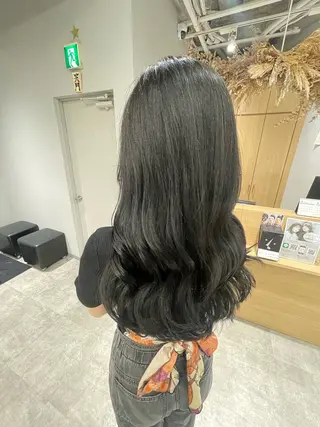 ロング カラー Zina【梅田】 /田中 沙弥のヘアスタイル