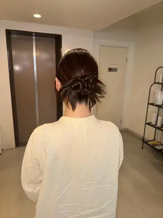 野間 奈津子のヘアスタイル