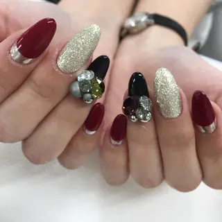 ネイル RONA所属・大川 みなみのネイルデザイン