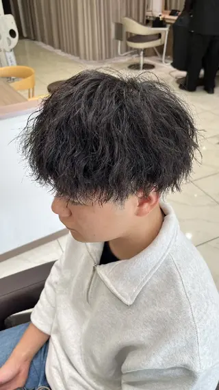 メンズ パーマ 稲次 結人のヘアスタイル