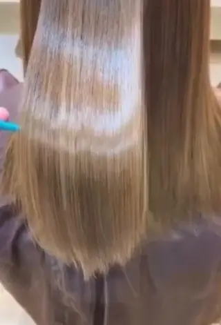 stylist 🌼 SHIONのヘアスタイル