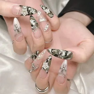 ネイル junna のぞいてねのネイルデザイン