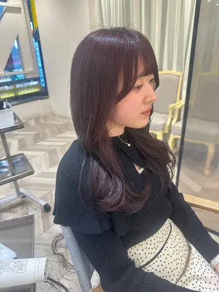 ロング カラー ベージュ/インナー カラー🤍Rieのヘアスタイル