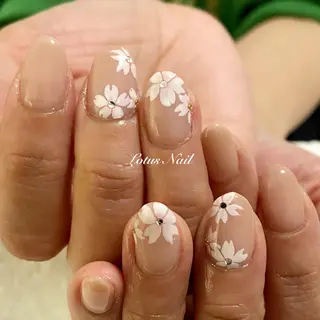 ネイル Lotus Nailのネイルデザイン