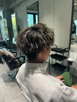 ショート カラー パーマ メンズ 🔱メンズパーマ特化 🔱山下和輝のヘアスタイル