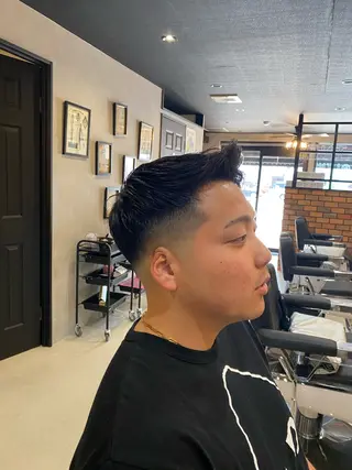 ショート メンズ 居原 凜太郎のヘアスタイル