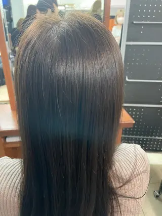 ロング カラー 🌈透明感カラー 韓国 ミライ🇰🇷のヘアスタイル