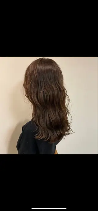 ロング 市原亮/名古屋駅/ ツイスパ/波巻きのヘアスタイル