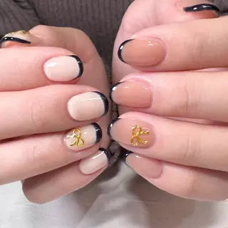 ネイル RIEKO🍒 ワンホン♡推しネイルのネイルデザイン