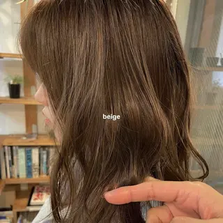 ミディアム beni yumikoのヘアスタイル