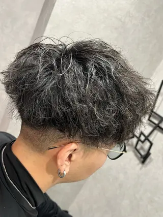 ミディアム CuMARi所属・予約の95%パーマ 🌈men's専門店のヘアスタイル