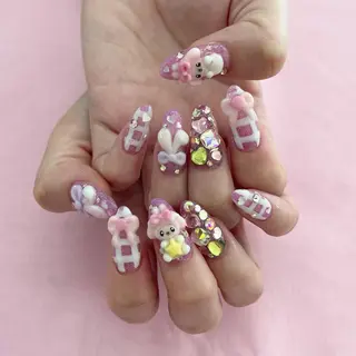 ネイル 五十嵐 美智のネイルデザイン