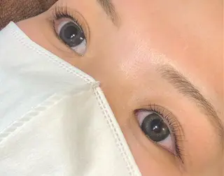 マツエク・マツパ LUANA〜Eyelash＆Nail〜所属・LUANA FUJITAの眉毛・アイブロウイメージ